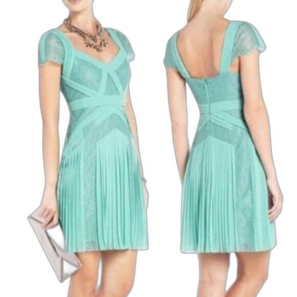 BCBGMaxAzria Women's Aris Mint Green Pleated Lace Trim SS Mini Dress Size 6 - Picture 2 of 15